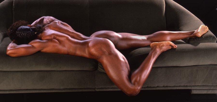 Lenda_Murray_green-couch001